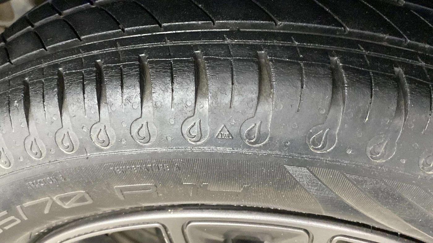 2020 Renault Kwid CLIMBER 1.0 (O), Petrol, Manual, 22,007 km, Right Rear Tyre Tread