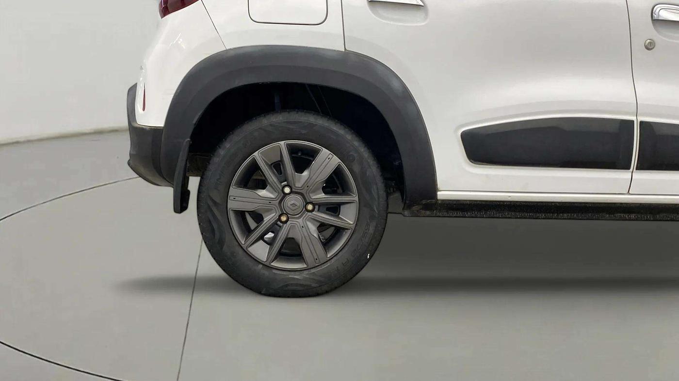 2020 Renault Kwid CLIMBER 1.0 (O), Petrol, Manual, 22,007 km, Right Rear Wheel