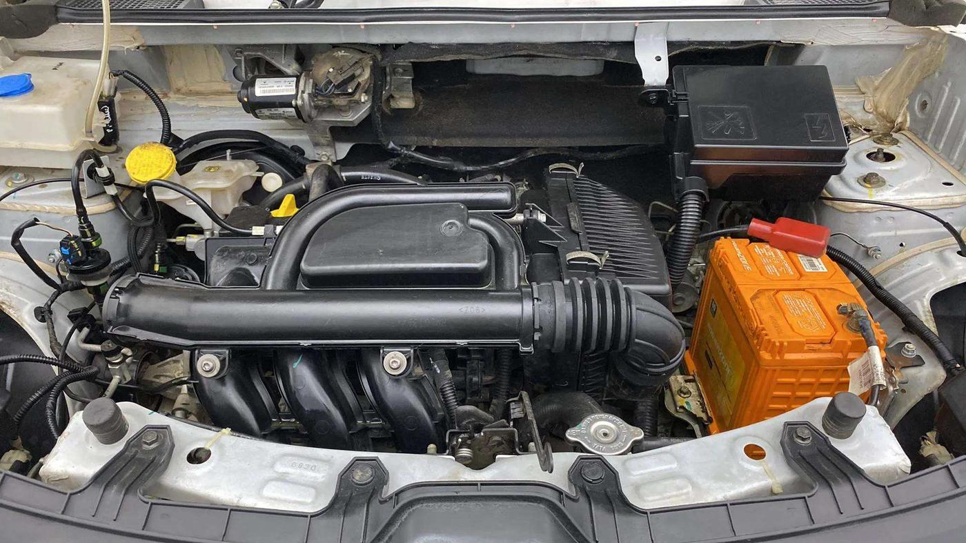 2020 Renault Kwid CLIMBER 1.0 (O), Petrol, Manual, 22,007 km, Engine View