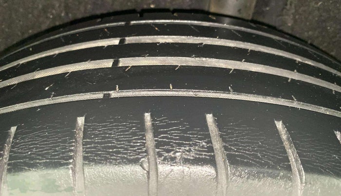 2018 Maruti Baleno ZETA PETROL 1.2, Petrol, Manual, 78,145 km, Left Rear Tyre Tread