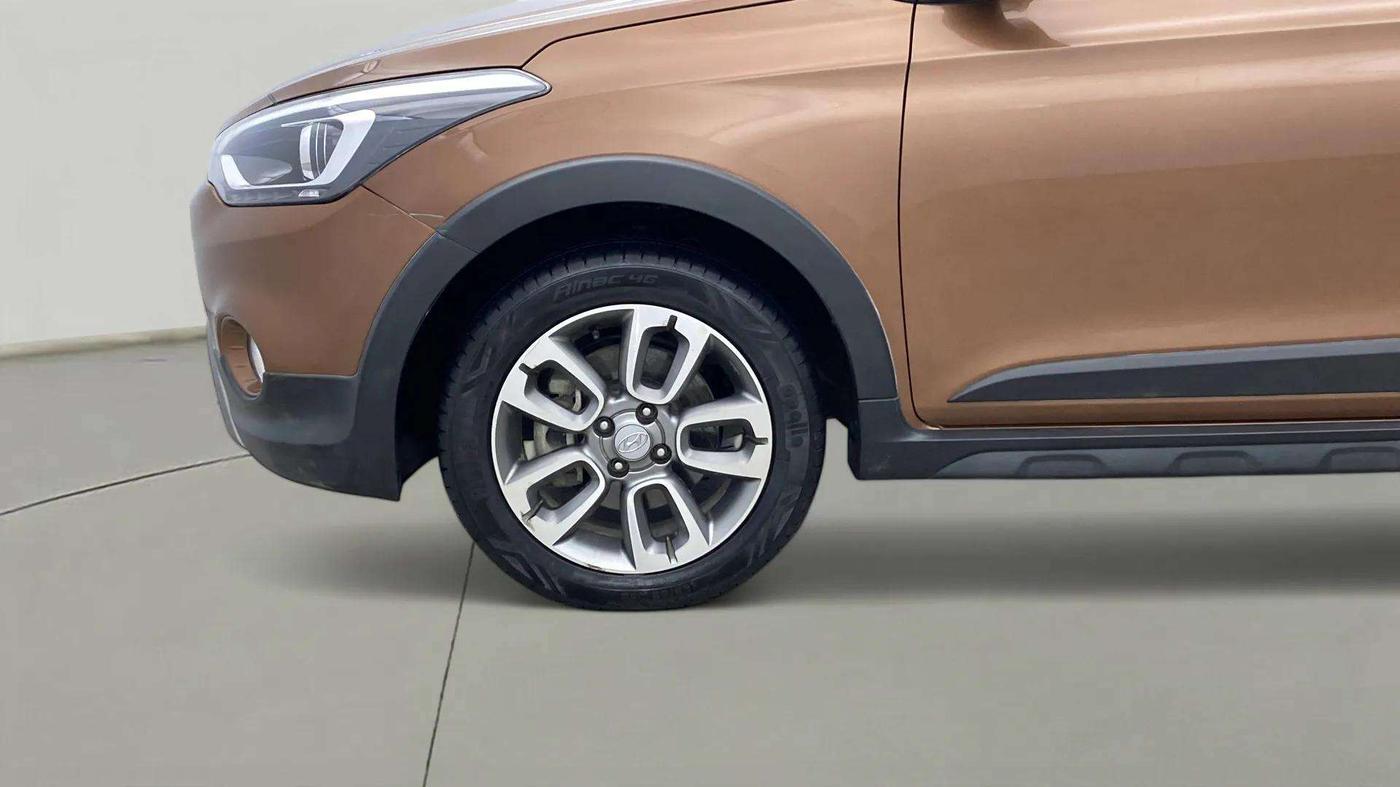 2017 Hyundai i20 Active 1.2 S, Petrol, Manual, 41,886 km, Left Front Wheel