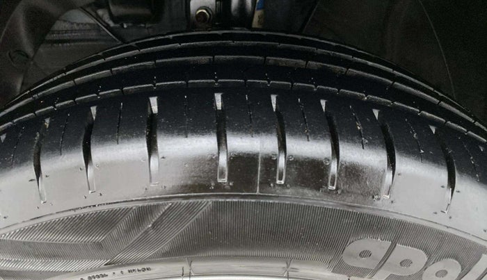 2023 Maruti Baleno ZETA PETROL 1.2, Petrol, Manual, 11,671 km, Left Front Tyre Tread