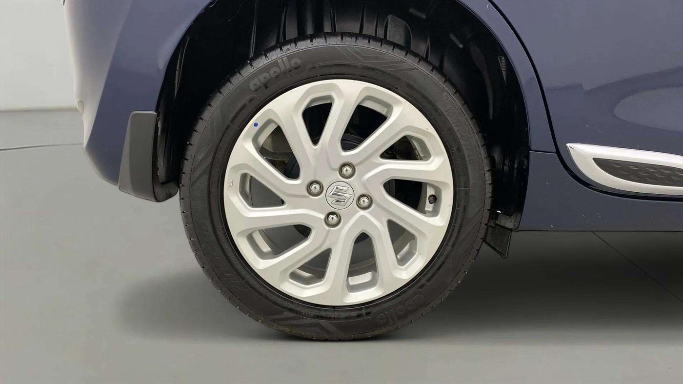 2023 Maruti Baleno ZETA PETROL 1.2, Petrol, Manual, 11,955 km, Right Rear Wheel