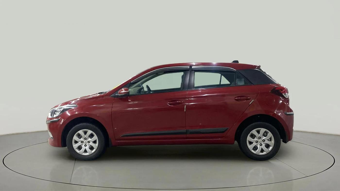2015 Hyundai Elite i20 SPORTZ 1.2, CNG, Manual, 55,681 km, Left Side