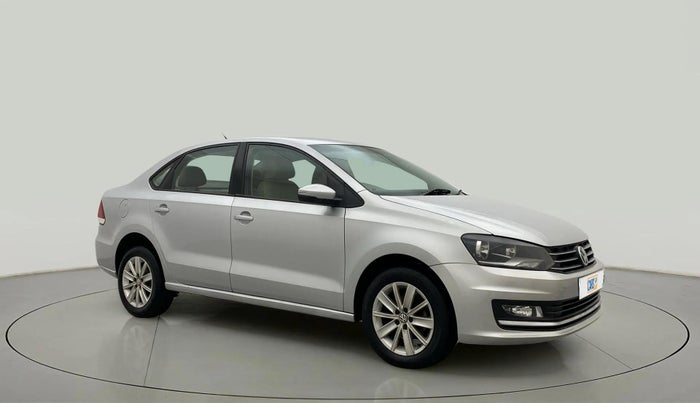 2015 Volkswagen Vento HIGHLINE 1.6 MPI, Petrol, Manual, 39,163 km, Right Front Diagonal