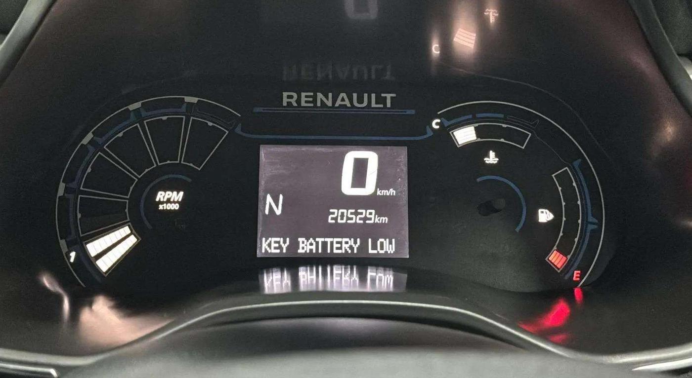 2021 Renault TRIBER RXZ AMT, Petrol, Automatic, 20,567 km, Odometer Image