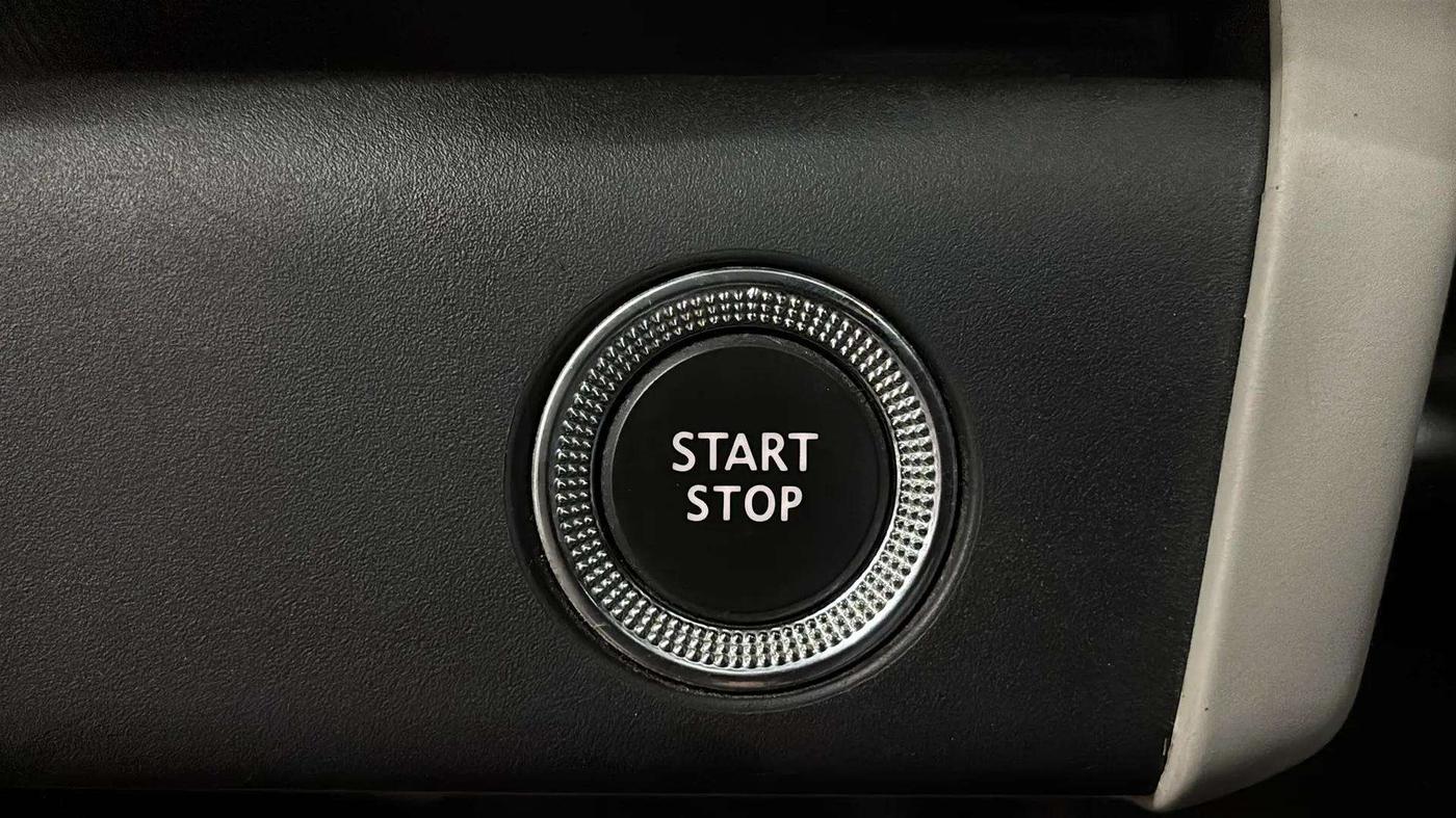 2021 Renault TRIBER RXZ AMT, Petrol, Automatic, 20,567 km, Keyless Start/ Stop Button