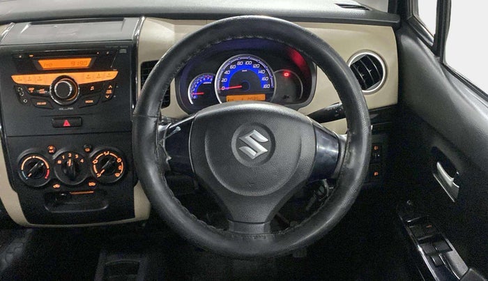 2017 Maruti Wagon R 1.0 VXI, Petrol, Manual, 14,548 km, Steering Wheel Close Up