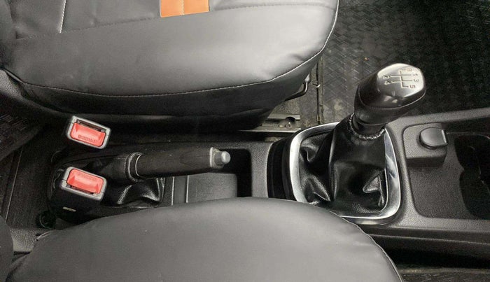2018 Renault Kwid RXT 0.8 (O), Petrol, Manual, 34,535 km, Gear Lever