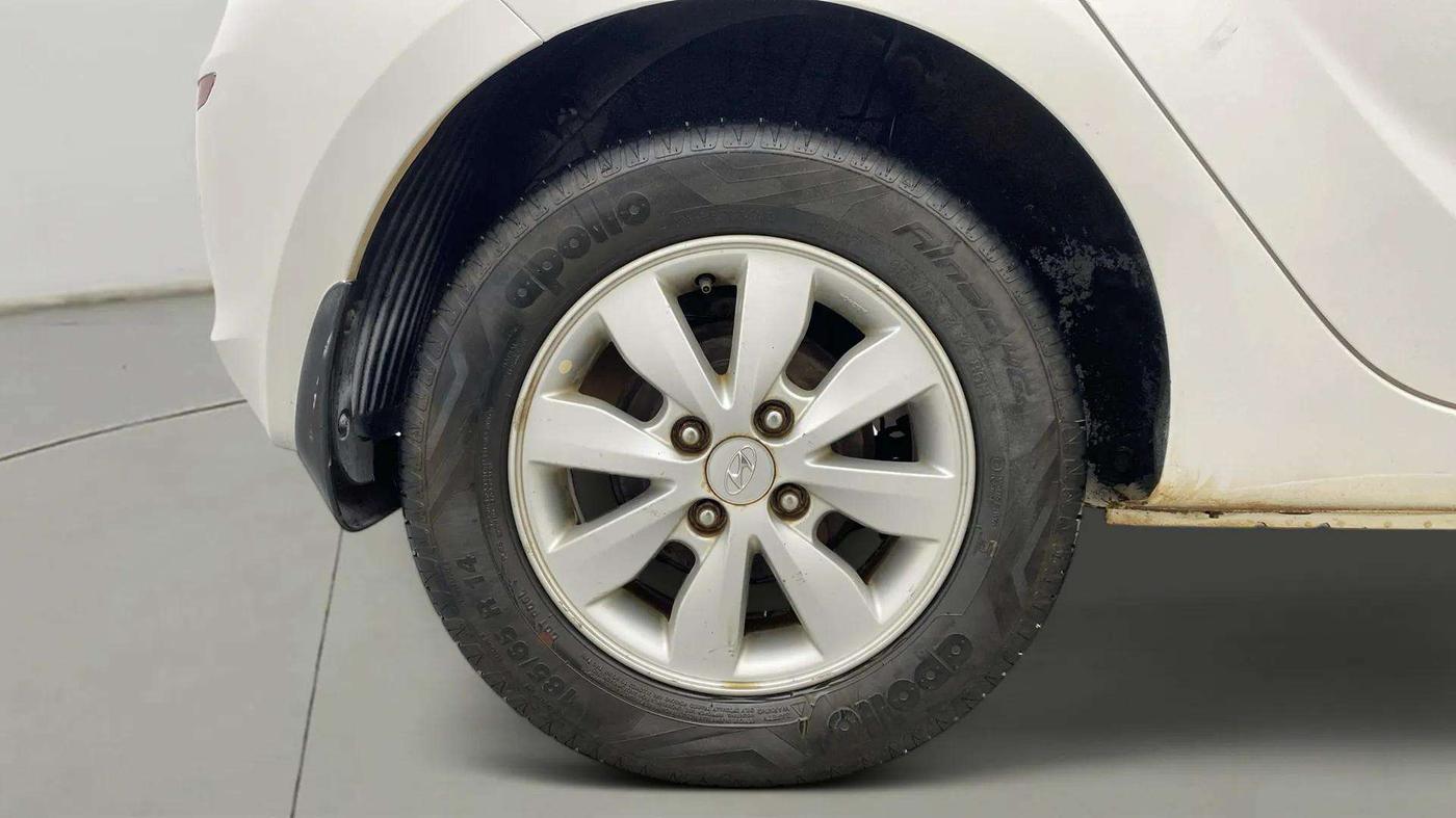 2013 Hyundai i20 ASTA 1.2, Petrol, Manual, 99,945 km, Right Rear Wheel