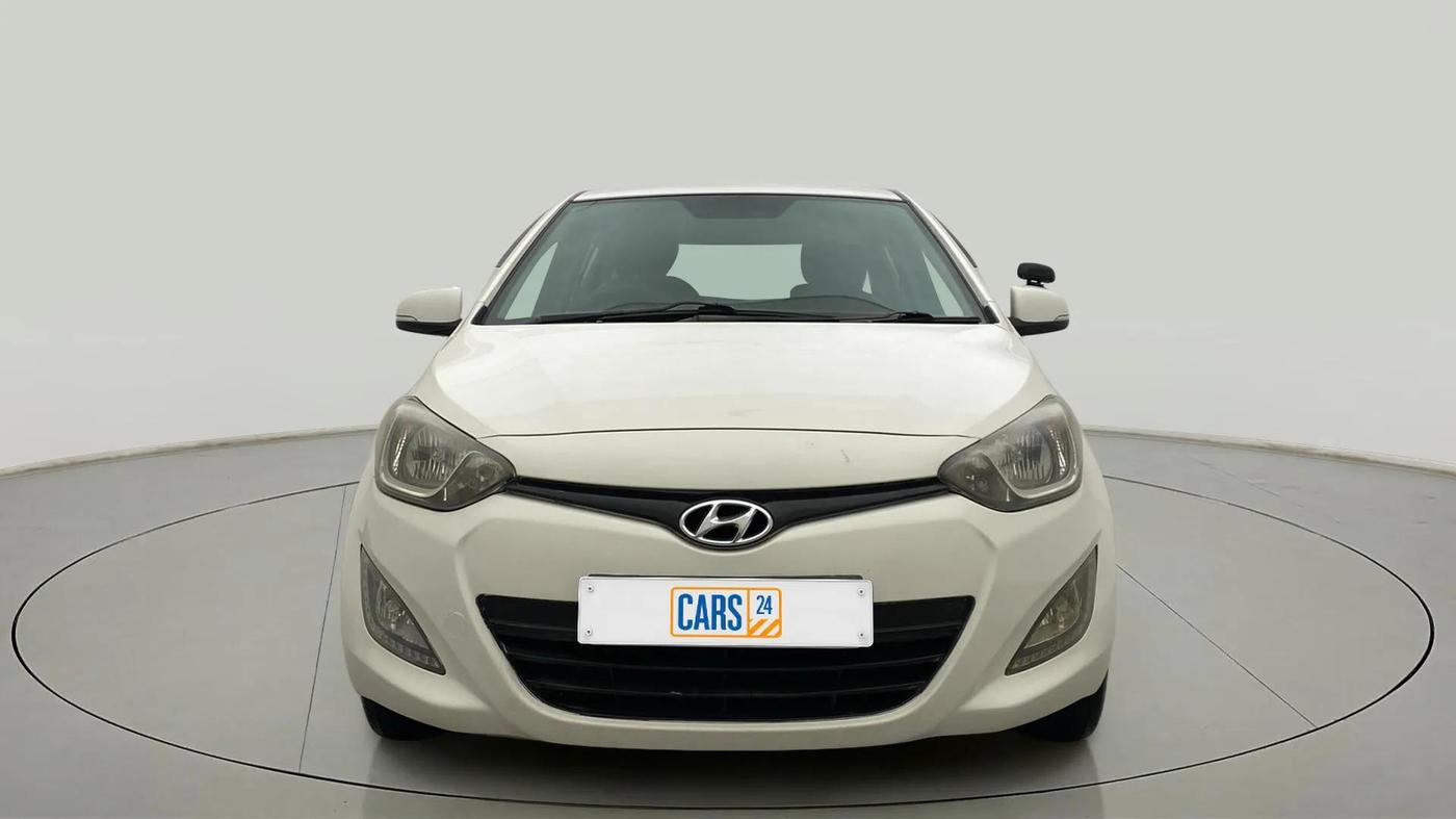 2013 Hyundai i20 ASTA 1.2, Petrol, Manual, 99,945 km, Front