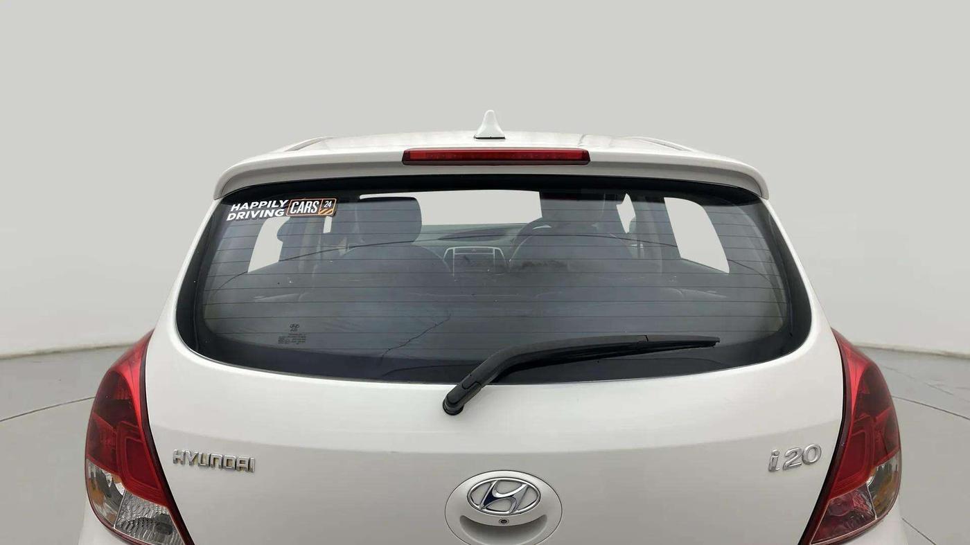 2013 Hyundai i20 ASTA 1.2, Petrol, Manual, 99,945 km, Rear Windshield