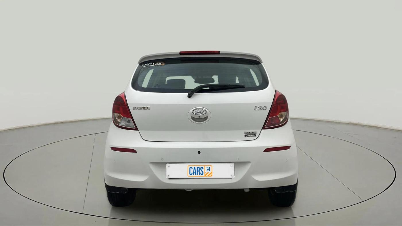 2013 Hyundai i20 ASTA 1.2, Petrol, Manual, 99,945 km, Back/Rear