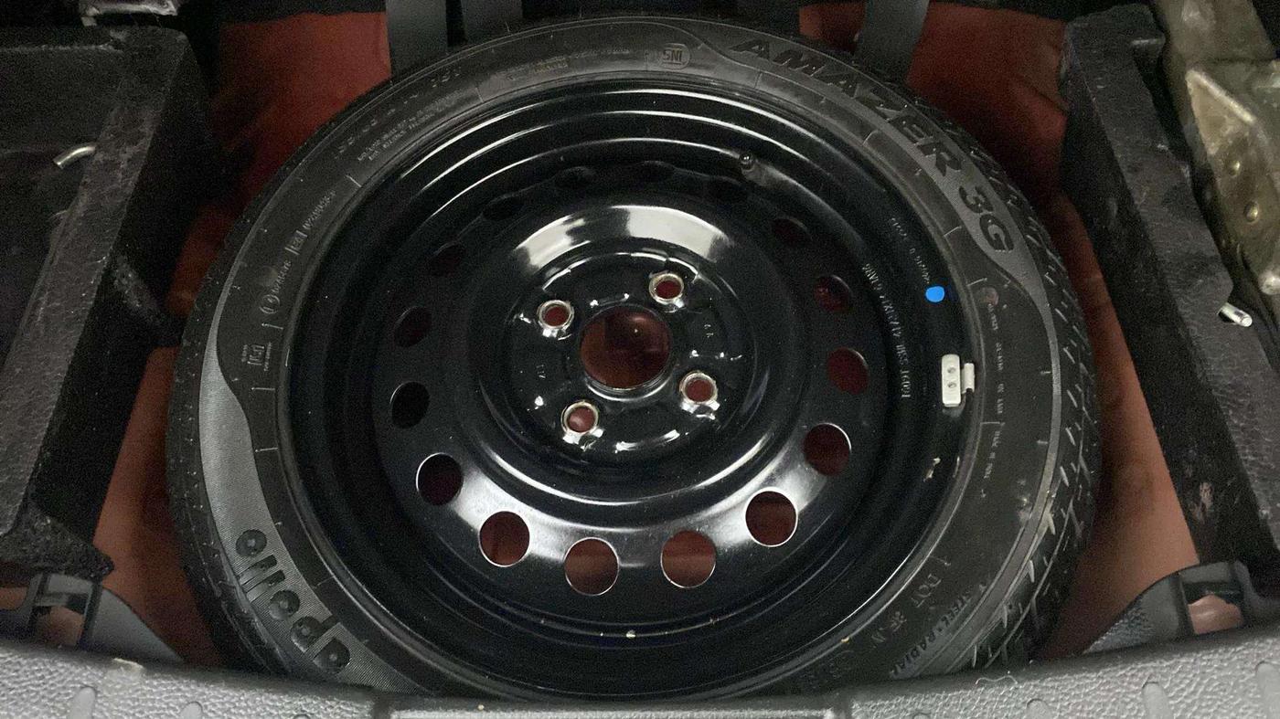 2016 Maruti Wagon R 1.0 VXI AMT, Petrol, Automatic, 52,700 km, Spare Tyre