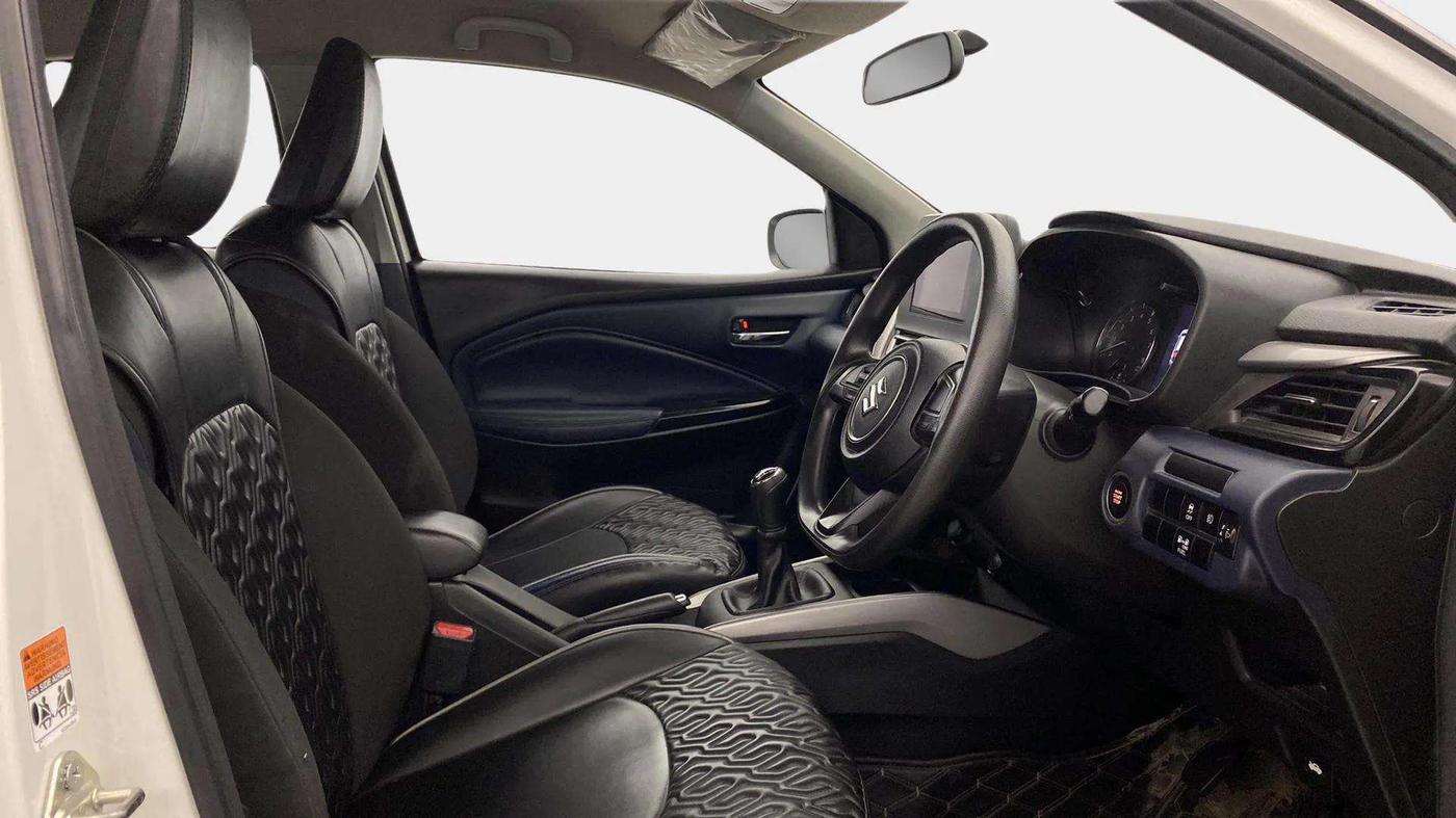 2023 Maruti Baleno  ZETA CNG 1.2L, CNG, Manual, 21,384 km, Right Side Front Door Cabin