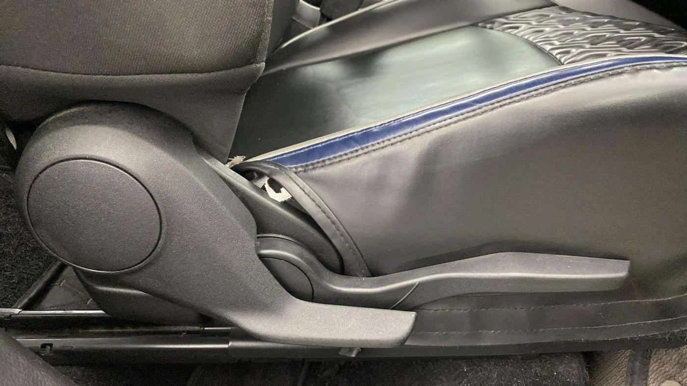 2023 Maruti Baleno  ZETA CNG 1.2L, CNG, Manual, 21,384 km, Driver Side Adjustment Panel
