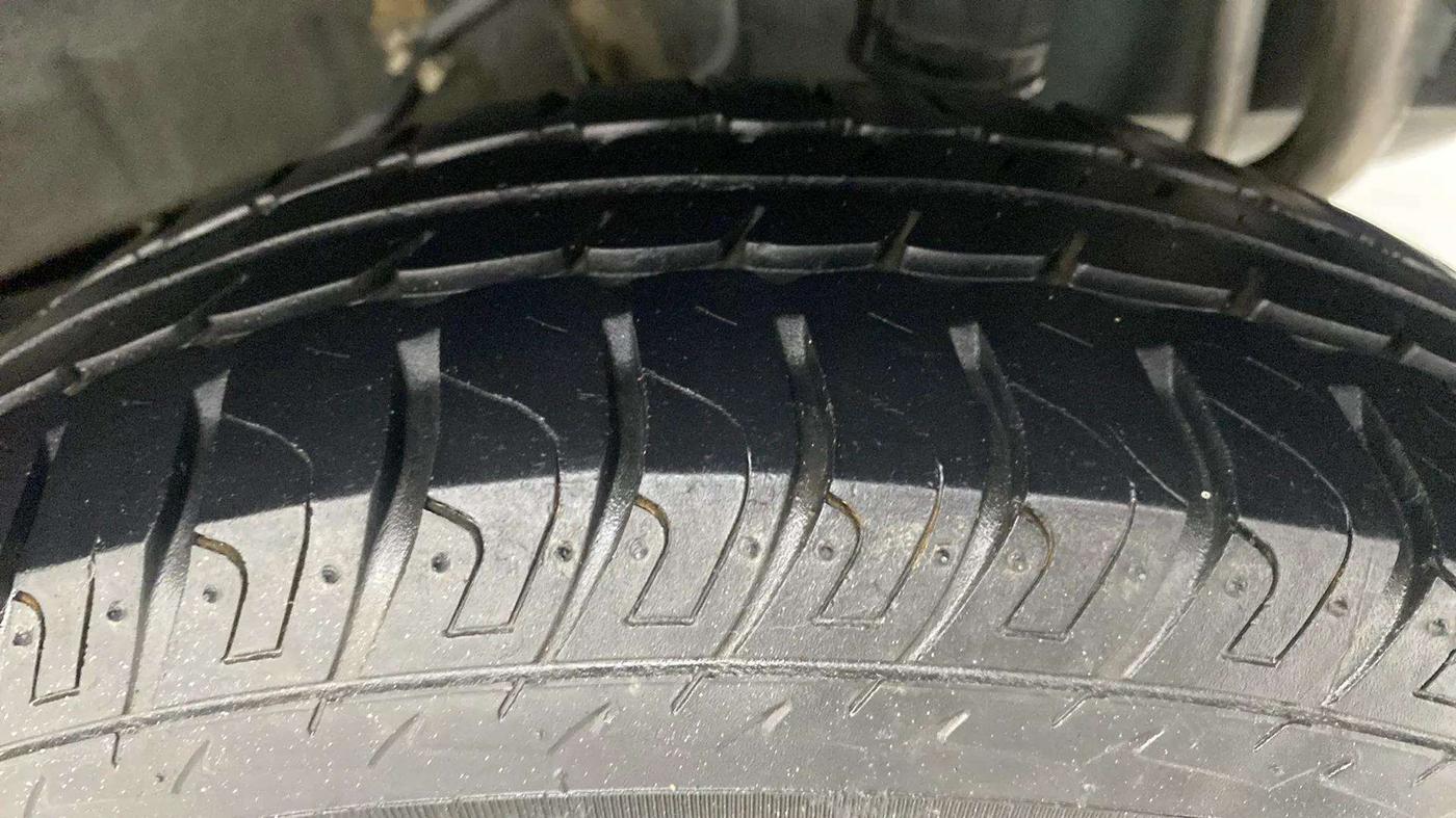 2015 Datsun Go T, Petrol, Manual, 48,184 km, Left Rear Tyre Tread