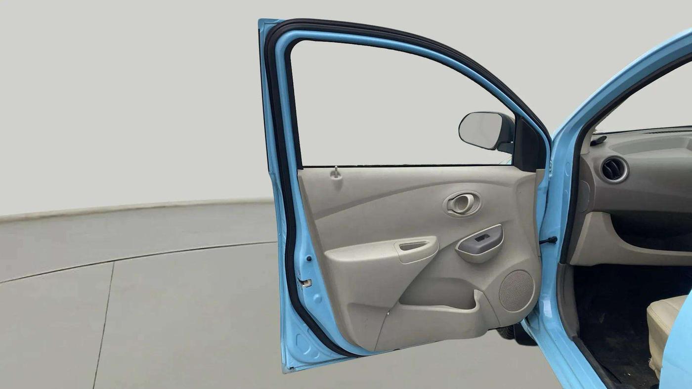 2015 Datsun Go T, Petrol, Manual, 48,184 km, LHS Front Door