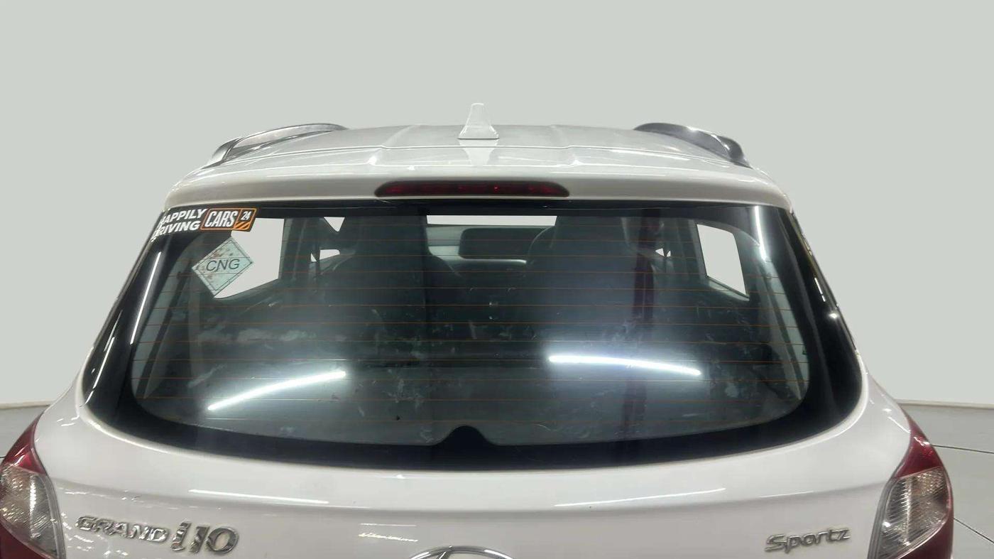 2022 Hyundai GRAND I10 NIOS SPORTZ 1.2 KAPPA VTVT CNG, CNG, Manual, 65,171 km, Rear Windshield