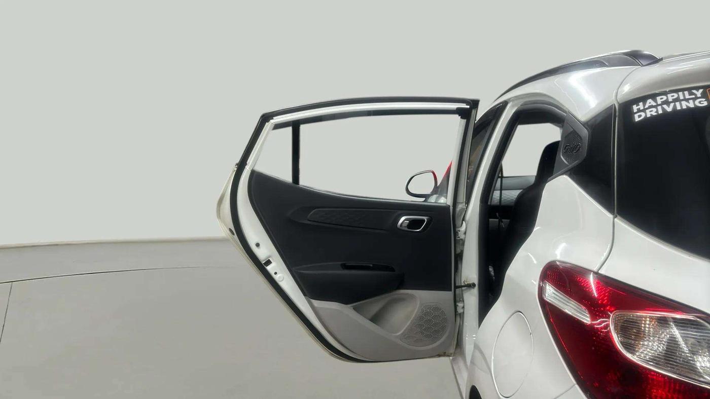 2022 Hyundai GRAND I10 NIOS SPORTZ 1.2 KAPPA VTVT CNG, CNG, Manual, 65,171 km, LHS Rear Door
