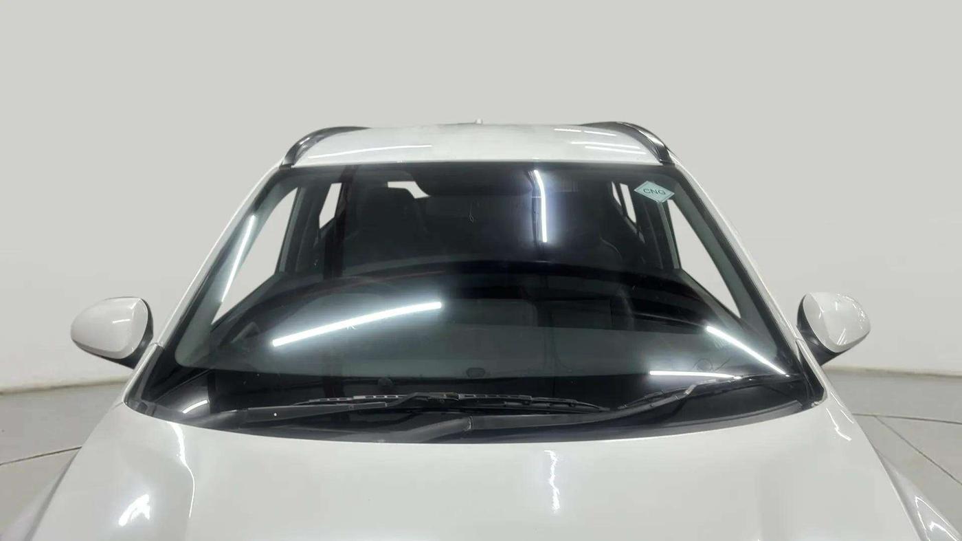 2022 Hyundai GRAND I10 NIOS SPORTZ 1.2 KAPPA VTVT CNG, CNG, Manual, 65,171 km, Front Windshield