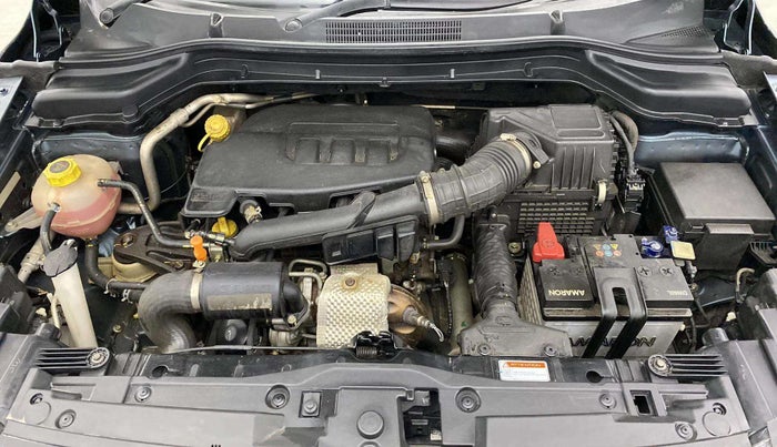 2022 Mahindra XUV300 W8 (O) 1.2 PETROL, Petrol, Manual, 47,151 km, Engine View