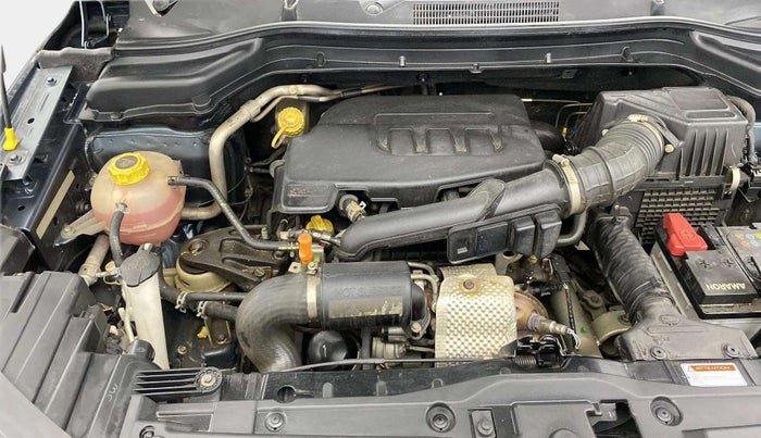 2022 Mahindra XUV300 W8 (O) 1.2 PETROL, Petrol, Manual, 47,151 km, Engine View - Right