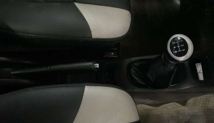 2015 Maruti Wagon R 1.0 VXI, Petrol, Manual, 59,083 km, Gear Lever