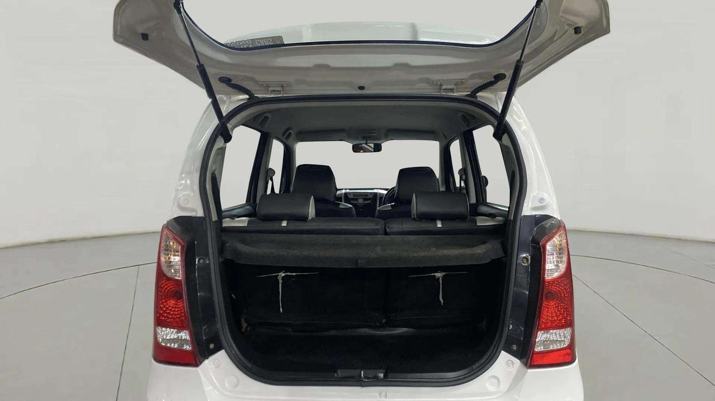 2015 Maruti Wagon R 1.0 VXI, Petrol, Manual, 59,083 km, Boot Inside