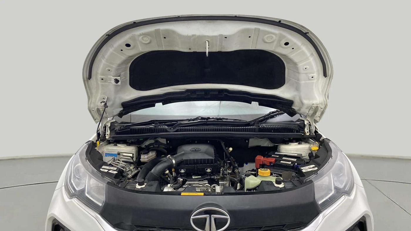 2023 Tata NEXON XMA PETROL, Petrol, Automatic, 23,786 km, Open Bonet