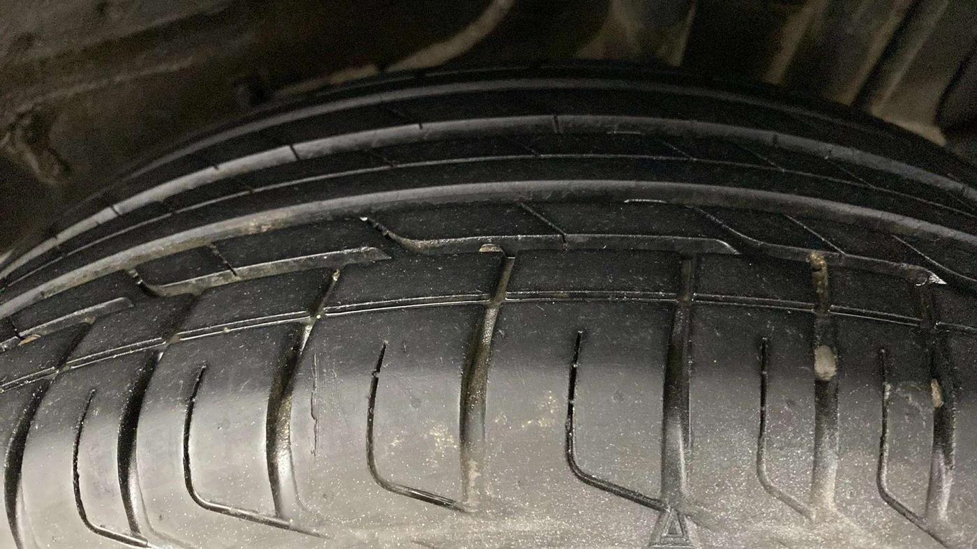 2023 Tata NEXON XMA PETROL, Petrol, Automatic, 23,786 km, Left Rear Tyre Tread
