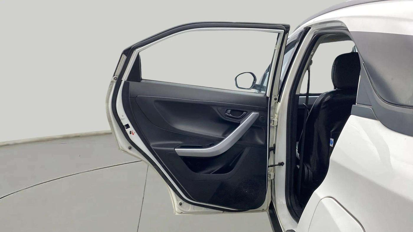 2023 Tata NEXON XMA PETROL, Petrol, Automatic, 23,786 km, LHS Rear Door
