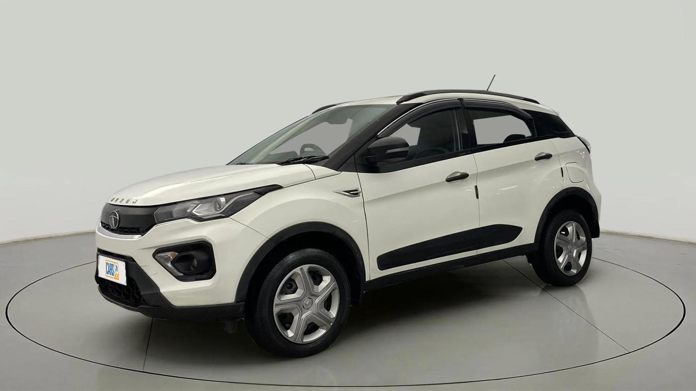 2023 Tata NEXON XMA PETROL, Petrol, Automatic, 23,786 km, Left Front Diagonal