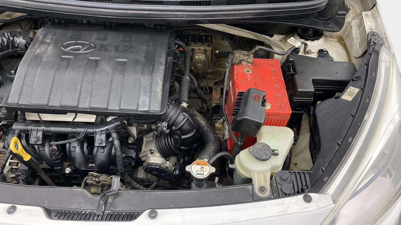 2019 Hyundai Grand i10 SPORTZ 1.2 KAPPA VTVT, Petrol, Manual, 71,900 km, Engine View - Left