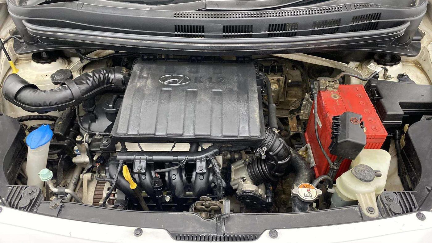 2019 Hyundai Grand i10 SPORTZ 1.2 KAPPA VTVT, Petrol, Manual, 71,900 km, Engine View
