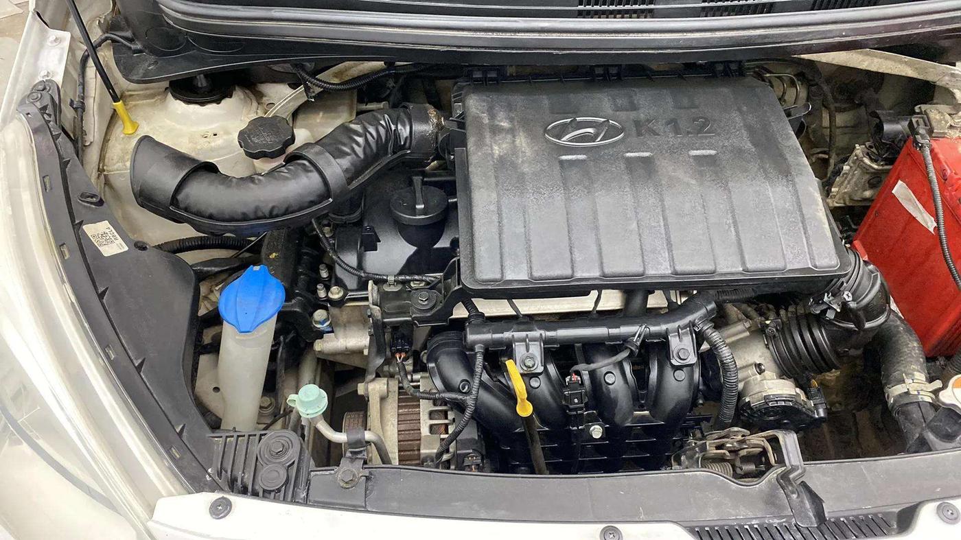 2019 Hyundai Grand i10 SPORTZ 1.2 KAPPA VTVT, Petrol, Manual, 71,900 km, Engine View - Right