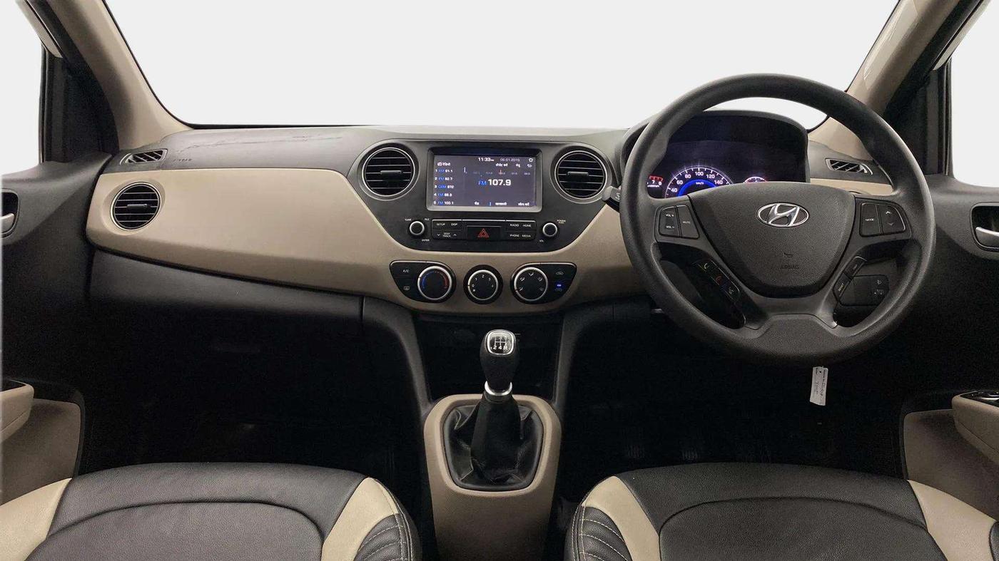 2019 Hyundai Grand i10 SPORTZ 1.2 KAPPA VTVT, Petrol, Manual, 71,900 km, Dashboard