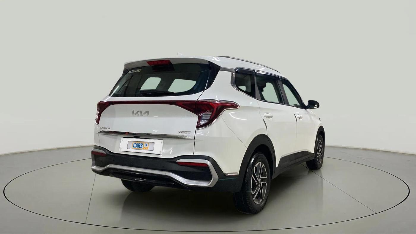 2023 KIA CARENS PRESTIGE PLUS 1.5 PETROL DCT 7 STR, Petrol, Automatic, 43,942 km, Right Back Diagonal