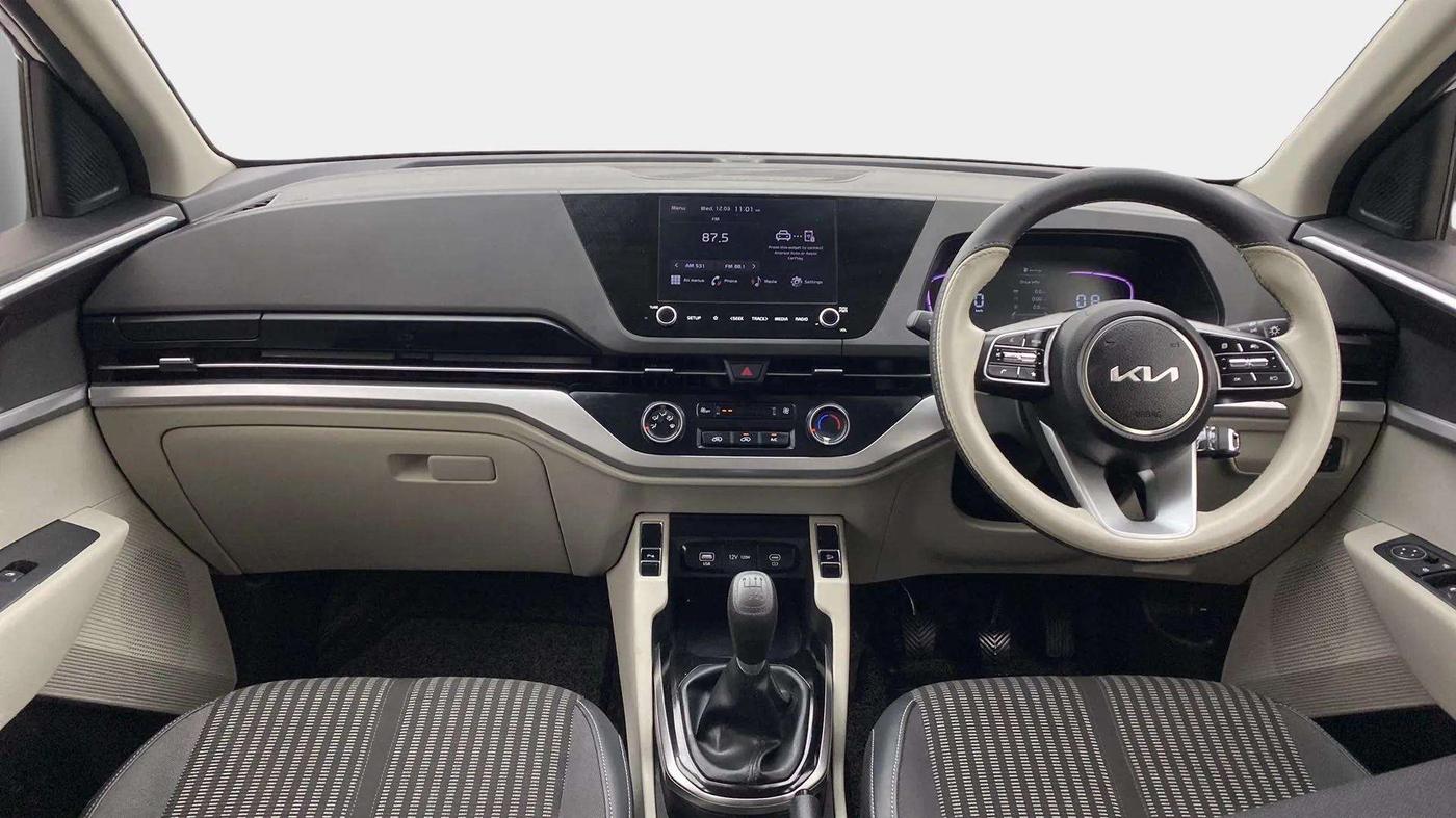 2023 KIA CARENS PRESTIGE 1.5 PETROL 7 STR, Petrol, Manual, 6,131 km, Dashboard