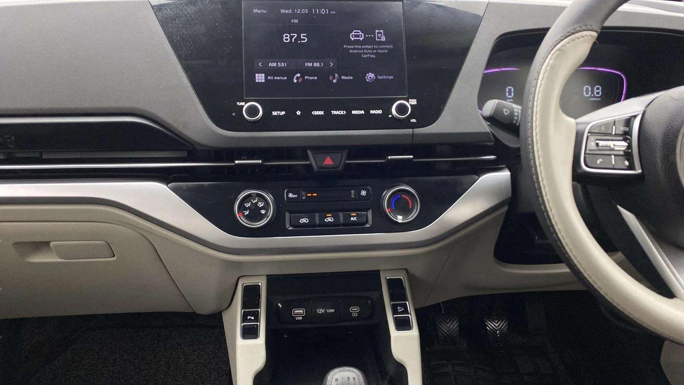 2023 KIA CARENS PRESTIGE 1.5 PETROL 7 STR, Petrol, Manual, 6,131 km, Air Conditioner