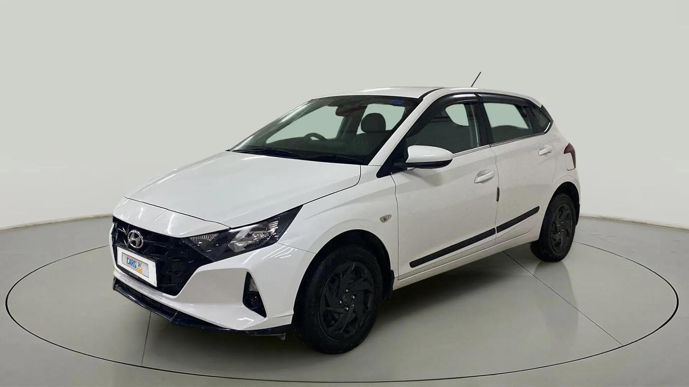 2023 Hyundai NEW I20 MAGNA 1.2 MT, Petrol, Manual, 17,358 km, Left Front Diagonal