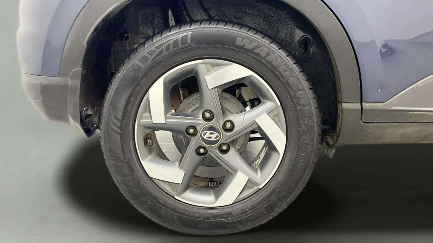 2021 Hyundai VENUE SX PLUS 1.0 TURBO DCT, Petrol, Automatic, 28,660 km, Right Rear Wheel
