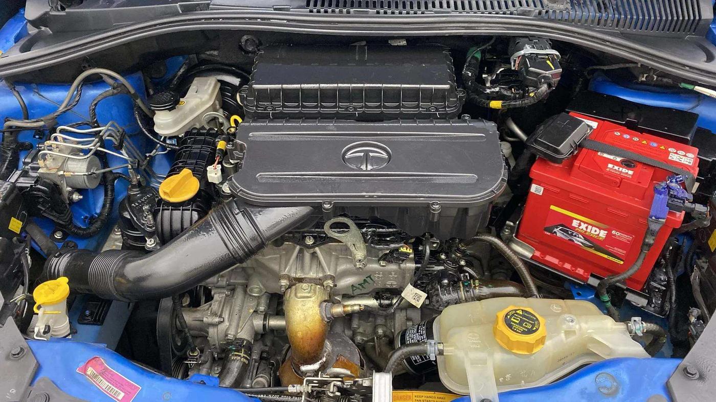 2020 Tata Tiago XZA PLUS PETROL, Petrol, Automatic, 18,571 km, Engine View