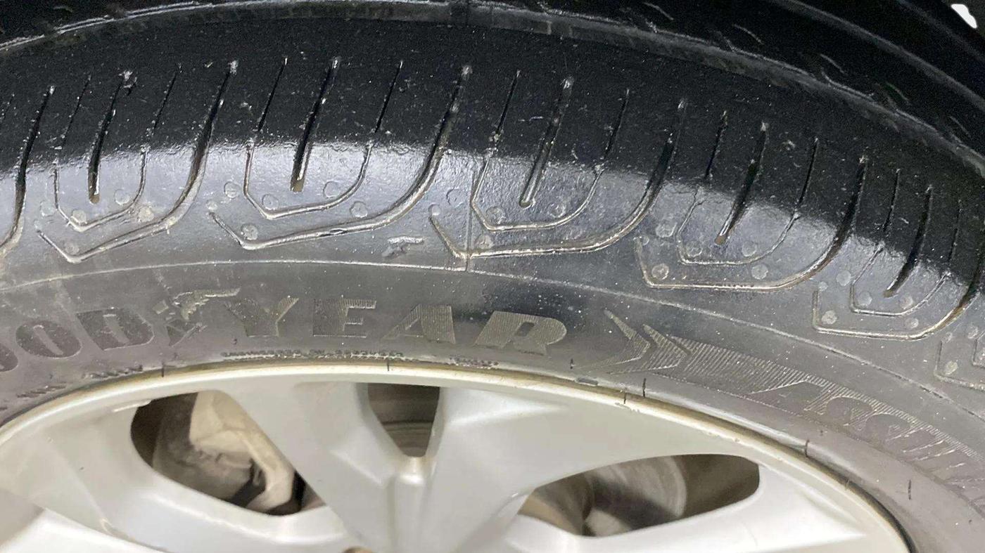 2020 Honda Amaze 1.2L I-VTEC V, Petrol, Manual, 75,099 km, Left Rear Tyre Tread
