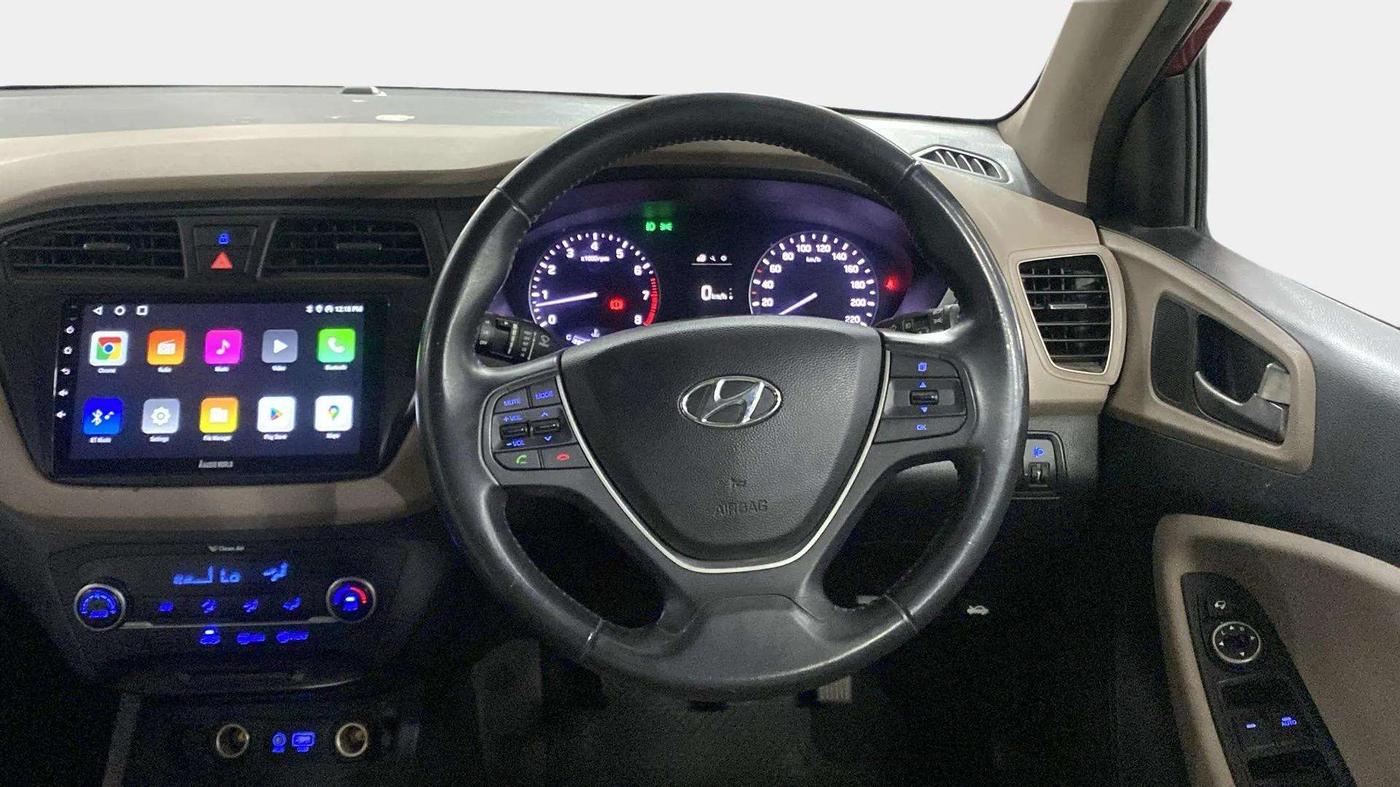 2015 Hyundai Elite i20 ASTA 1.2, Petrol, Manual, 17,815 km, Steering Wheel Close Up