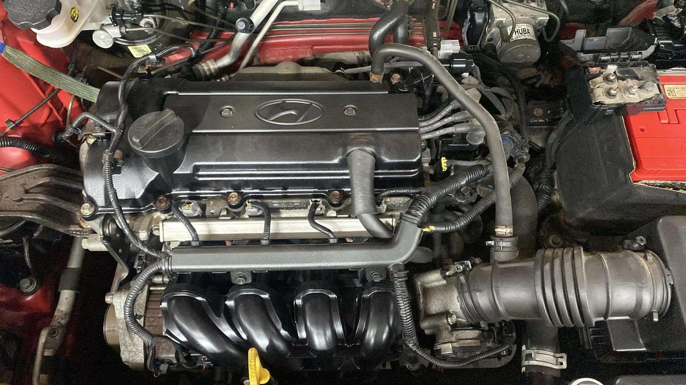 2015 Hyundai Elite i20 ASTA 1.2, Petrol, Manual, 17,815 km, Engine View