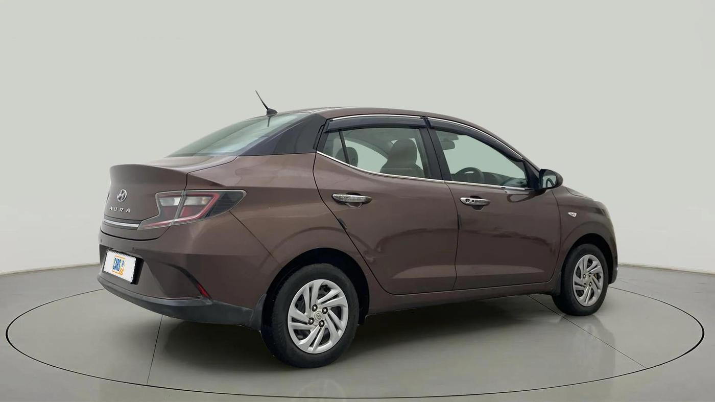 2021 Hyundai AURA S 1.2, Petrol, Manual, 35,711 km, Right Back Diagonal
