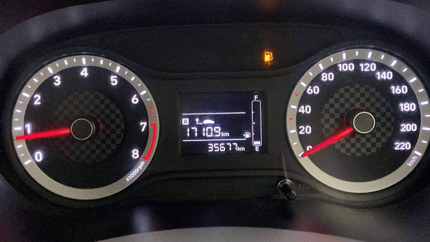 2021 Hyundai AURA S 1.2, Petrol, Manual, 35,711 km, Odometer Image