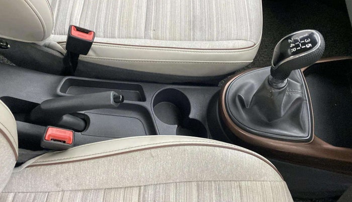 2021 Hyundai AURA S 1.2, Petrol, Manual, 35,711 km, Gear Lever