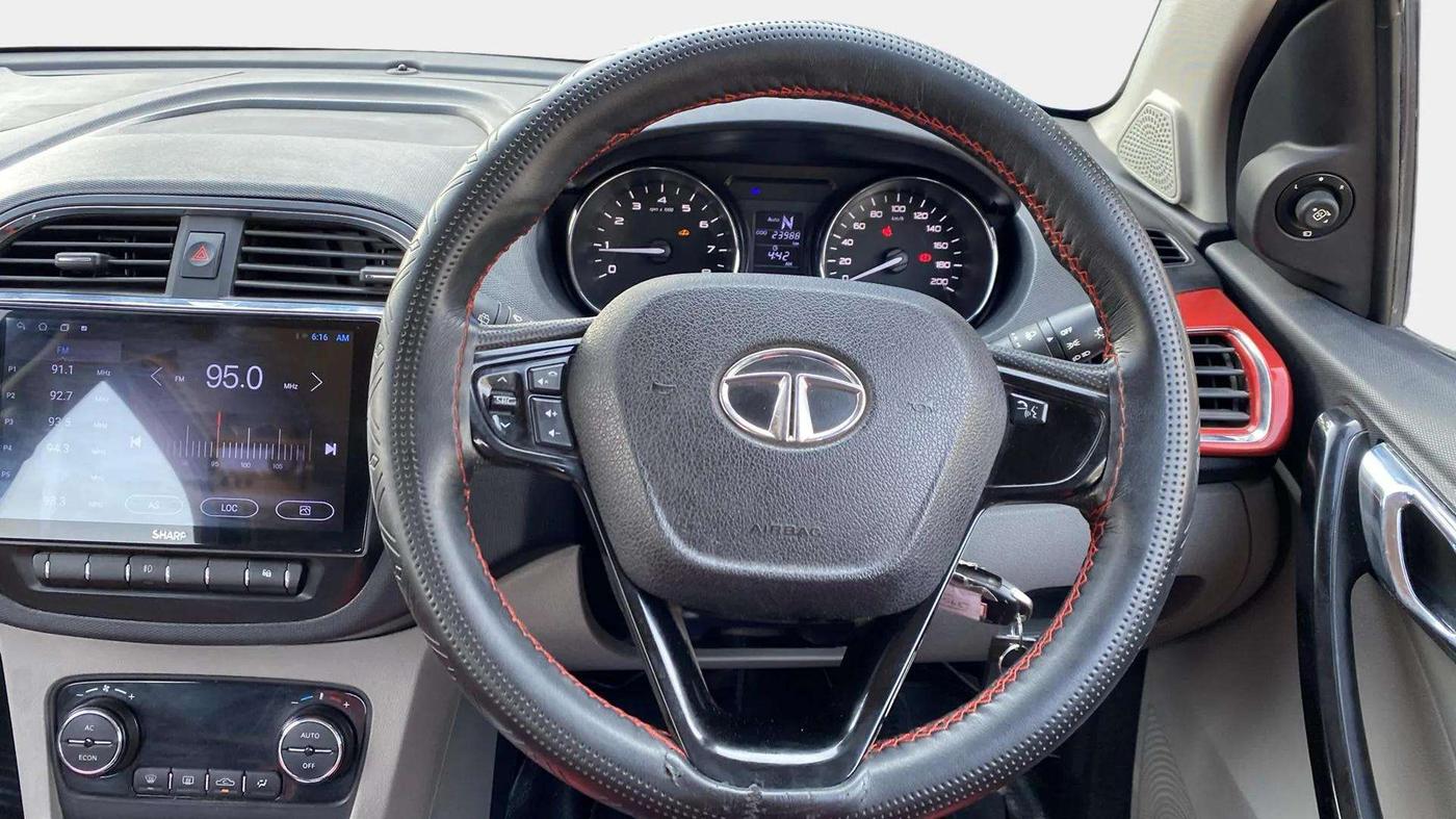 2019 Tata Tiago XZA PLUS PETROL, Petrol, Automatic, 23,996 km, Steering Wheel Close Up